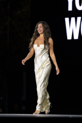 HQ
